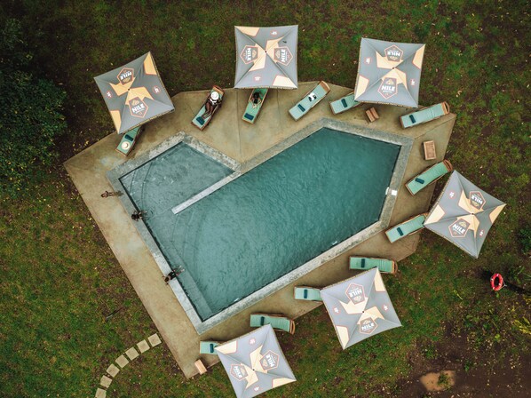 Utomhuspool