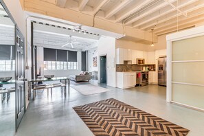 Living Area | Dining Area | Single-Story Unit