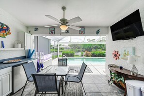 Covered Patio | Smart TV | Mini Fridge