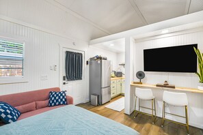 Smart TV and Working Desk