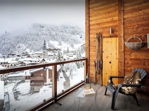 Balcon et vue d'hiver