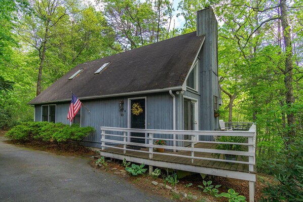 Welcome to Stone Circe Cottage!