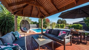 Sunrise Oasis Outdoor Solar Heated Pool and Gazebo Shade