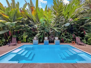 Three fountains provide a restful water sound 