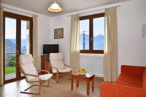 Living and dining room