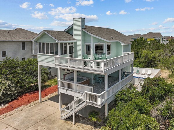 Front Exterior of Searenity