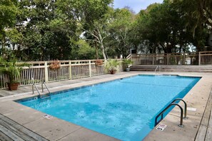 Timbercreek community pool is nearby