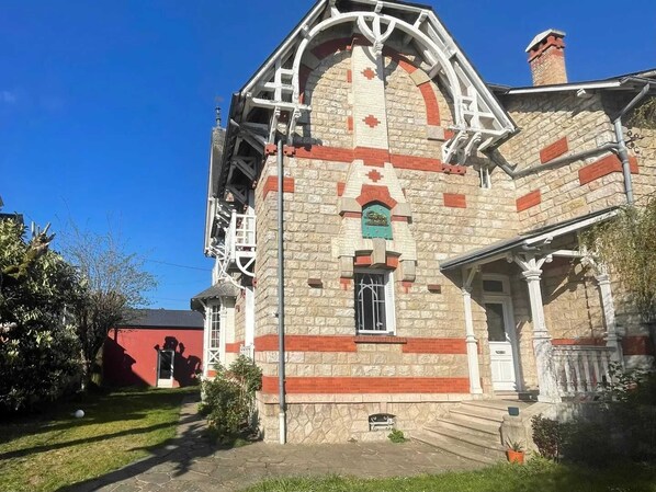 Front view