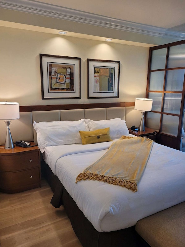 Comfy bedroom