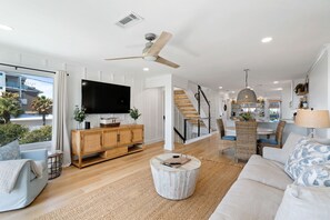 Huge living area and all new furniture
