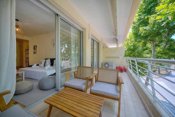Outdoor terrace