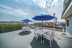 Covered outdoor dining area