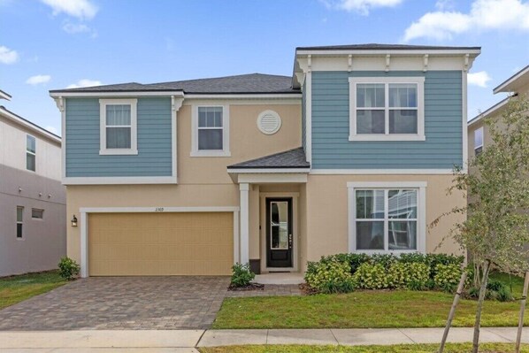 2369SaltyWindsWay(62)