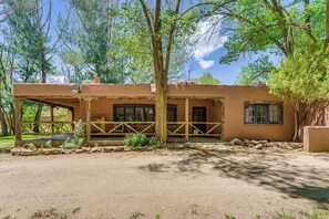 Home Exterior | Private Hot Tub | BBQ Grill | Outdoor Dining Area