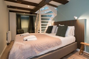Bedroom - bed
