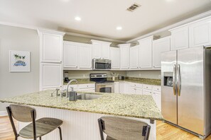 Kitchen | Cooking Basics | Keurig Coffee Maker