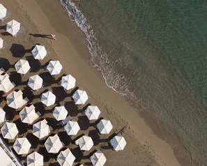 Enjoy the wonderful beach within a few steps.