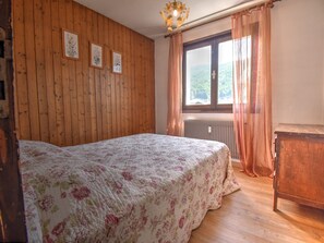 Oklassificerad bild, 3 av 12, knapp