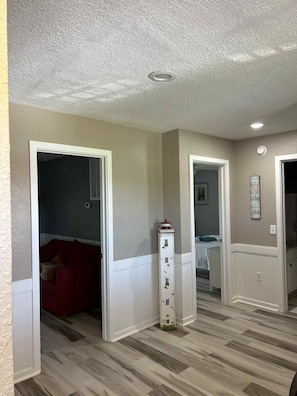 First floor entrance way