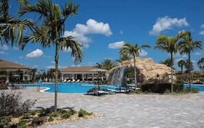 Resort Style Pool with Tiki Bar