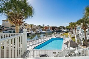 Deck View