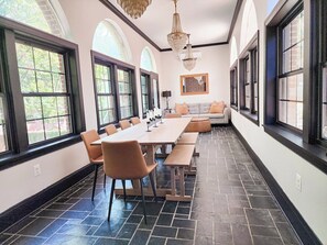 Sun Room/Dining Room