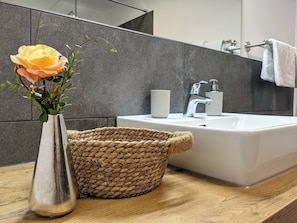 Landsuite Pfänder, 53qm, 1 Schlafzimmer, max. 3 Personen-Badezimmer
