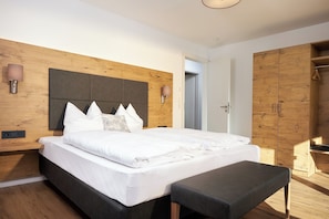 Landsuite Pfänder, 53qm, 1 Schlafzimmer, max. 3 Personen-Schlafzimmer mit Boxspringbett