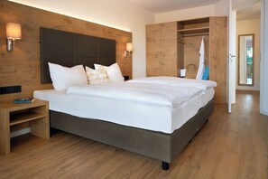 Landsuite Gehrenberg, 67qm, 2 Schlafzimmer, max. 4 Personen-Schlafzimmer mit Boxspringbett