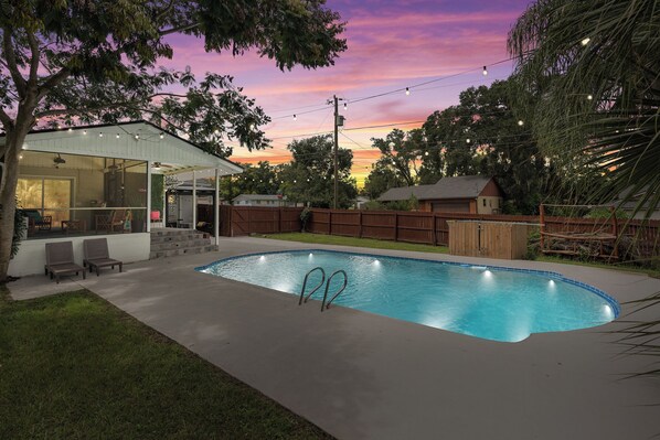 Pool
