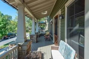 Front porch and main entry to Hatton House