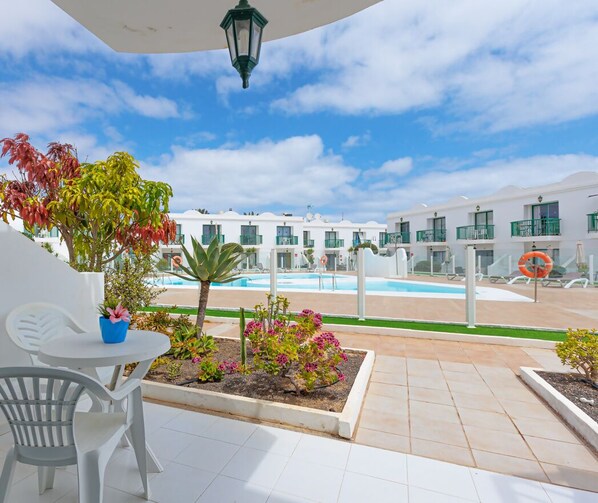 Patio,Pool view