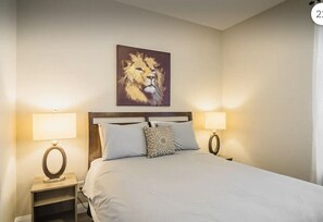 Upstairs 4th bedroom with queen bed