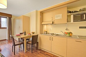 Kitchen and dining area