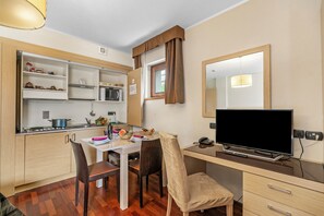 Kitchen and dining area