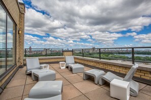 Terrasse/gårdhave