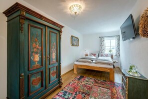 Ferienwohnung Rosengarten 50qm für max. 2 Personen-Schlafzimmer