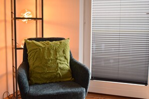 Lissi, 70qm, 2 Schlafzimmer, 1.OG, Balkon-Wohnbereich