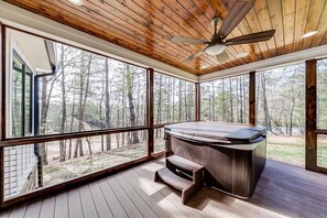 Hot tub on deck with overhead fan