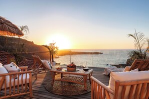 Beach/ocean view
