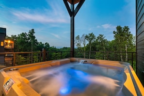 Bain à remous extérieur