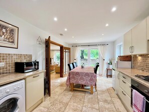 Kitchen/diner | Copper Cottage, Atworth, Near Melksham