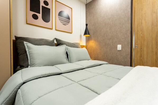 Double bed, all llinens, and hypoallergenic pillows included in your booking
