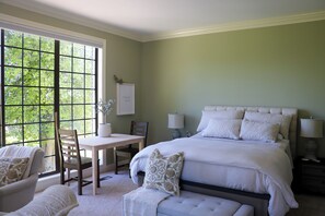 Bedroom 2 - Queen Bed, beautiful views! Main Floor