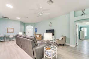 Flat-Screen TV | Laptop-Friendly Workspace | Queen Air Mattress