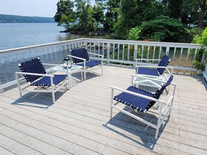 Additional deck for enjoying the evening stars and sun.