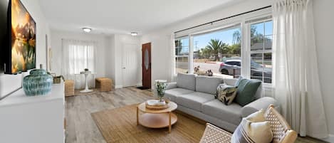 Modern Comforts, City Views in Prime Location San Diego by Rather Be Properties