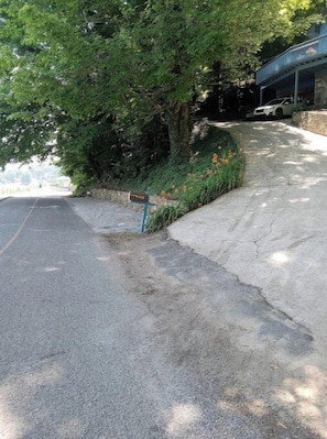 施設の敷地