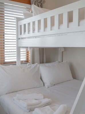 2nd bedroom with bunk beds