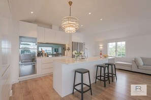 Modern, beautifully appointed kitchen